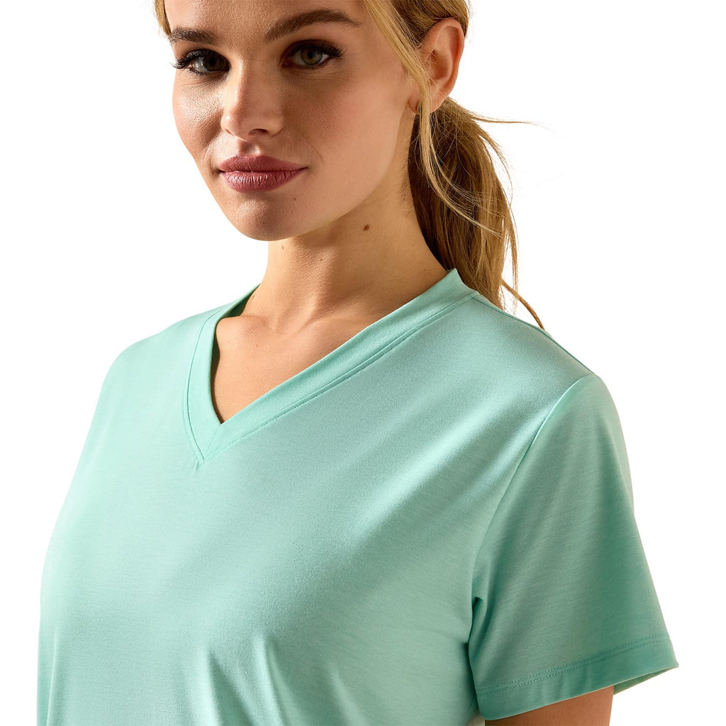 Ariat Women's Compass V-Neck T-Shirt