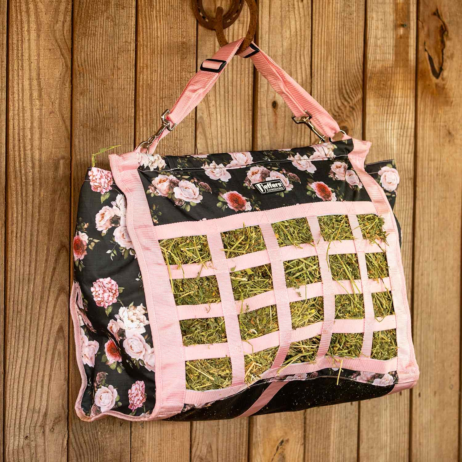 Jeffers Expression Extend-Feed Hay Bag for Horses & Livestock